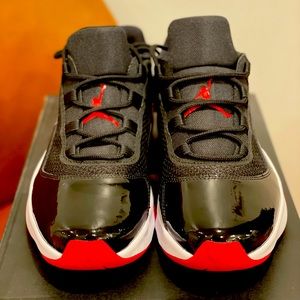 Jordan 11 CMFT sz 9.5 (New in box)
